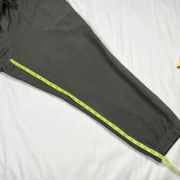 Athleta NEW Women’s 22 Pull-on Pockets Farallon Jogger Pant - Picture 12 of 13